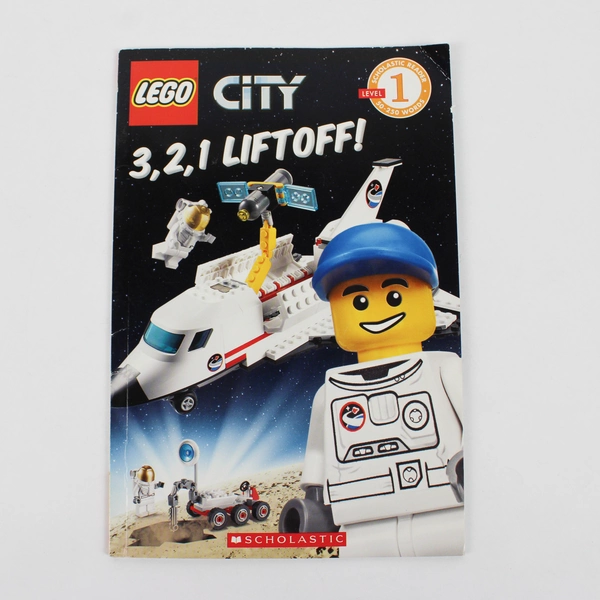 Lot of 3 Scholastic Lego City Early Reader Books 2011-2014 Paperback