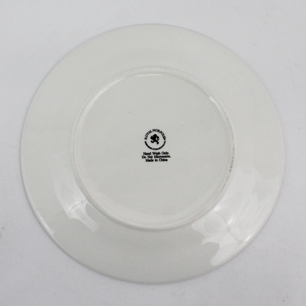 Royal Norfolk Christmas Snowflake Salad  Plate Silver Snowflakes 8 In