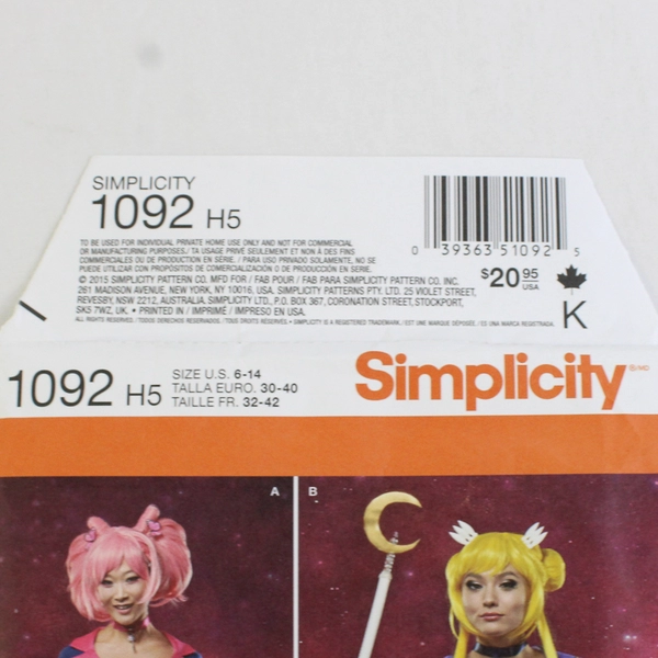Simplicity Andrea Schewe 1092 Japanese/Anime Costumes Womens Size H5 (6-14) 2015