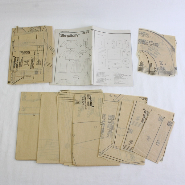 Simplicity Andrea Schewe 3623 Scottish Costume Women's Size HH (6,8,10,12) 2007