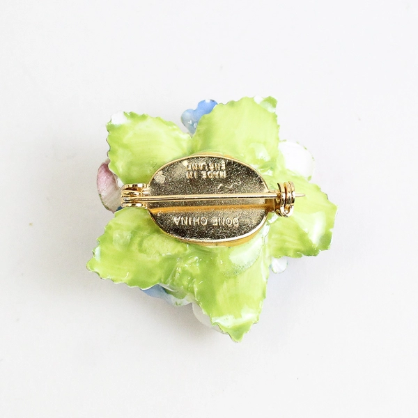 Vintage Dainty Bone China Pansy And Rose Cluster Brooch Made in England