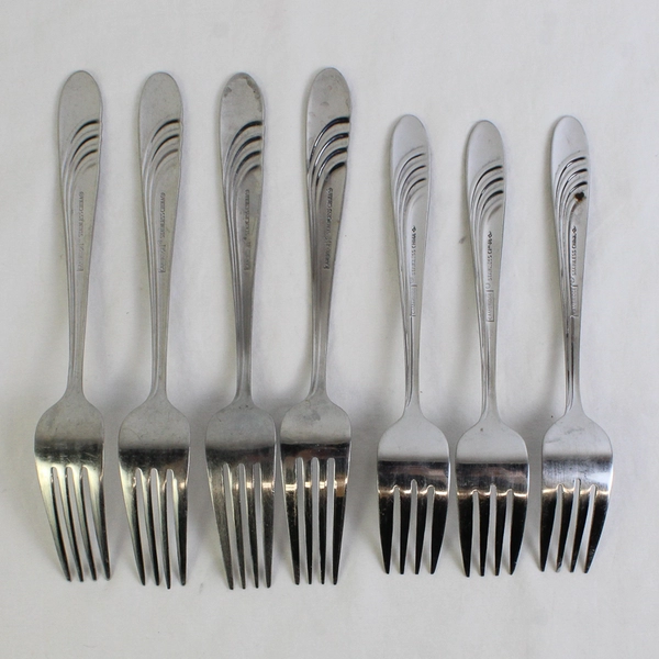 Lot of 7 Cambridge Silver Featheredge-Sand Pattern 4 Dinner & 3 Salad Forks SS
