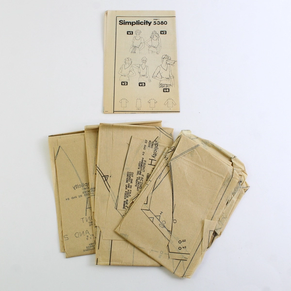 Simplicity 5380 Pullover Tops Patterns Women's Size 22 & 24 (1981)