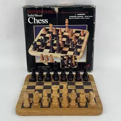 Vintage 1993 FAO Schwarz Solid Oak Finish Board Wood Chess Set By Cardinal