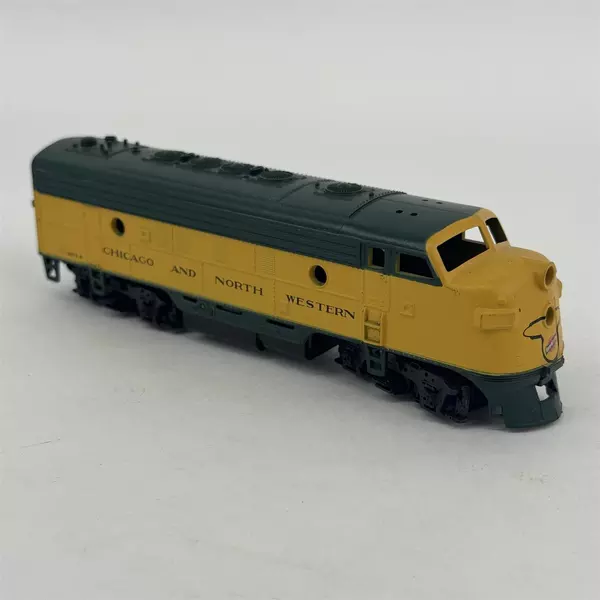 HO Chicago & North Western Locomotive 4072-A