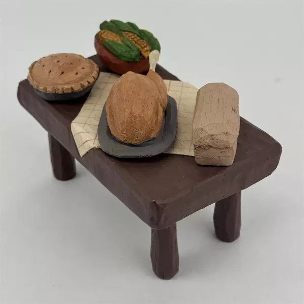 5 Piece Midwest Cannon Falls Eddie Walker Thanksgiving Table and Feast Set