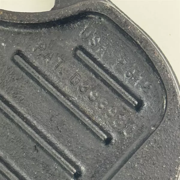 Vintage Used Cast Iron Metal Lodge Pro Grid Iron USA Reversible Grill Pan