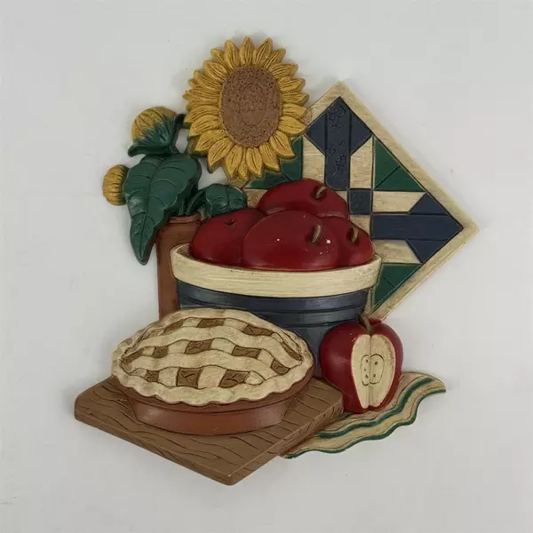 2 Pc 1997 Home Interiors Wall Decor Hang Plaques Apple Pie Teapot