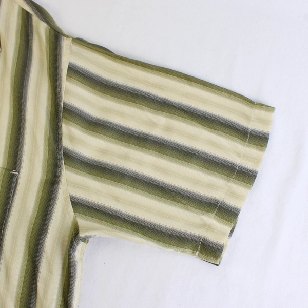 SQ Wear Beige Green and Gray Striped Short-Sleeve Button-Up Men's Size Large
