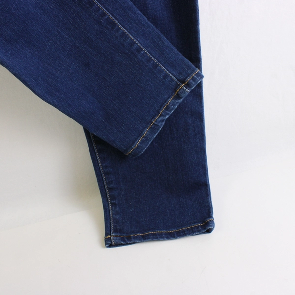 Gloria Vanderbilt Women's 10 Blue Solid Slimming Curvy Skinny Jeans