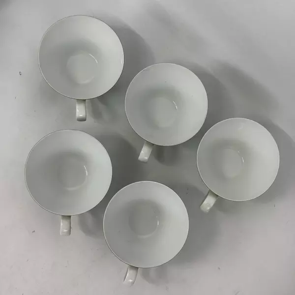 Set Of 5 Noritake Green Coffee Or Tea Cups With White Handles From Japan