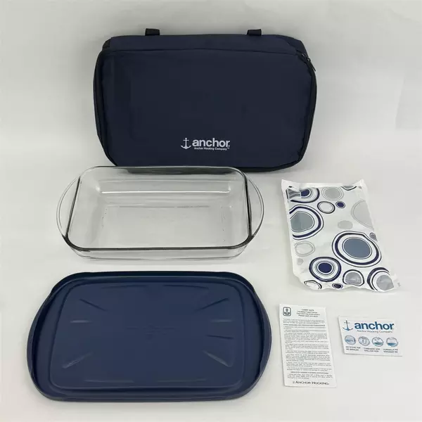 Anchor Hocking 3 Qt Glass Casserole Baking Dish 9" x 13 w/ Lid & Bag New