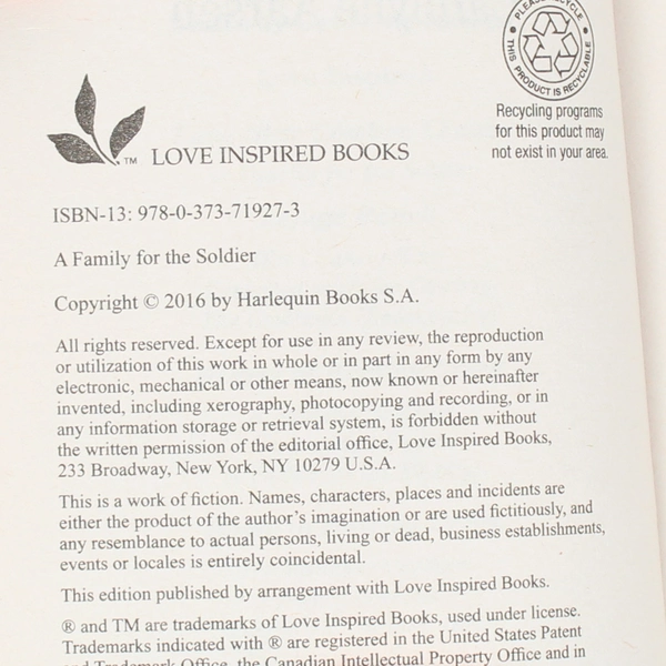 Romance Novel A Family For The Soldier by Carolyn Aarsen 2016 PB