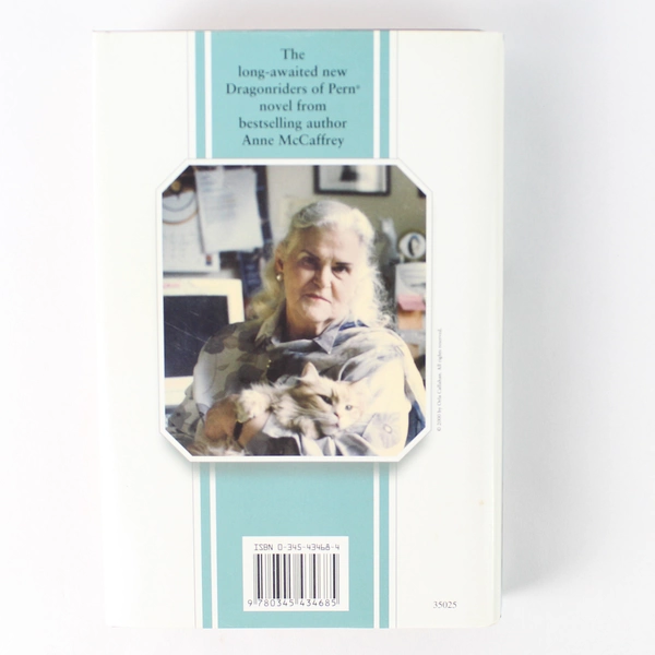 The Skies Of Pern by Anne McCaffrey Dragonriders of Pern Series 2001 HC DJ