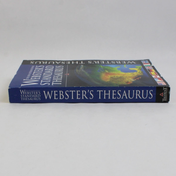 The New International Webster's Standard Thesaurus 2006 Large Print Paperback