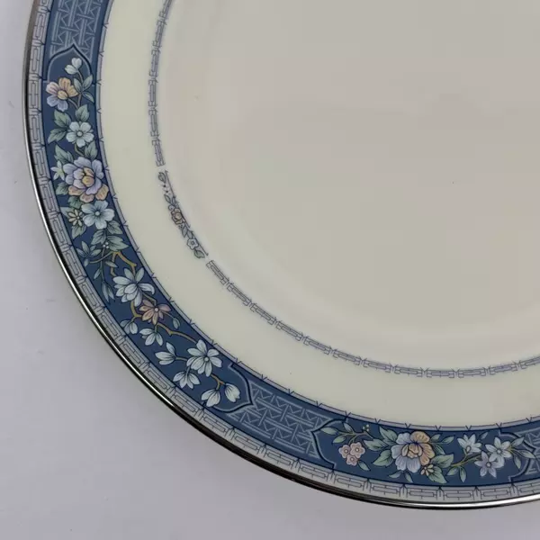 Noritake Randolph 9721 Bone China Dinner Plate 10.5 Inch