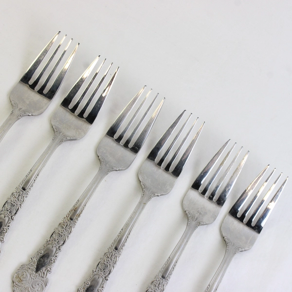 Set of 6 Reed & Barton Vintage Silverware Renaissance Salad Forks 7.25" 18/10