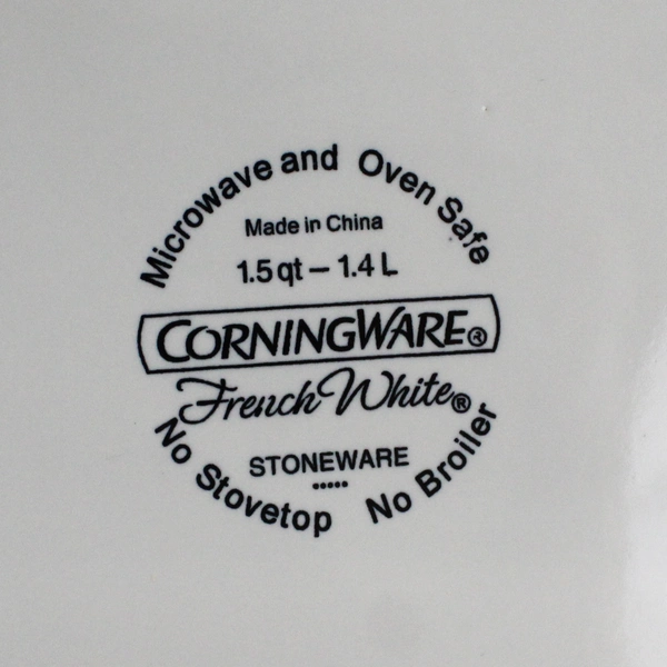 Corning Ware French White Lidded 1.5QT Oval Stoneware Casserole Dish
