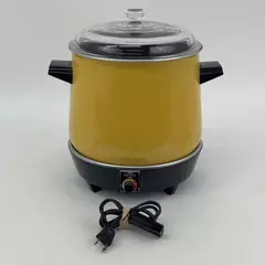 West Bend Lazy Day SLO-Cooker 5225 Yellow Removable 6 qt Pot Cord