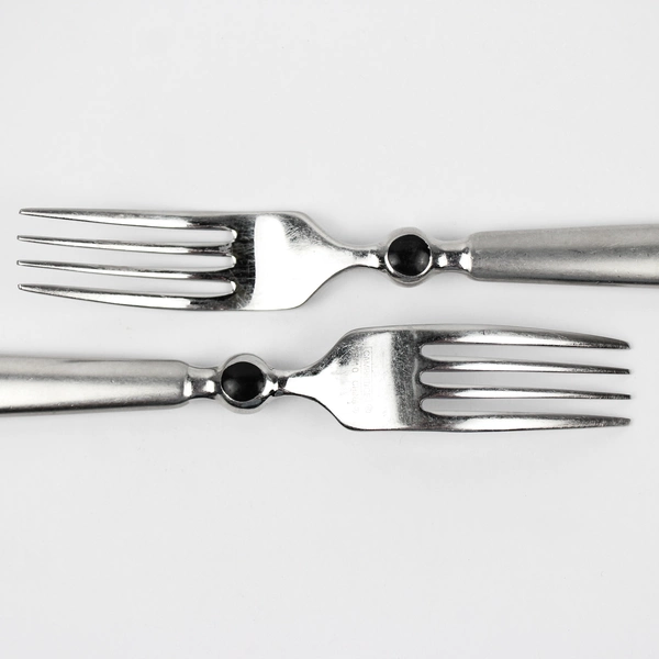 4 Cambridge Silver CBS119 18/10 Stainless Black Dot Dinner Forks Very Rare