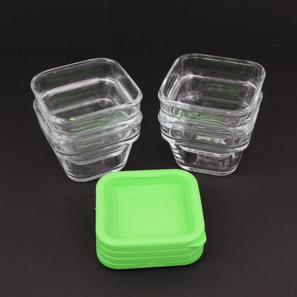 4 Square Clear Glass Storage Containers With Green Plastic Lids 4x4x3 inches