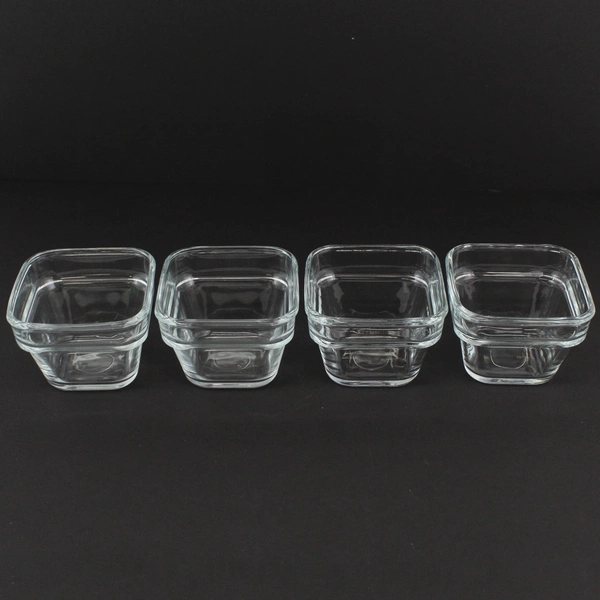 4 Square Clear Glass Storage Containers With Green Plastic Lids 4x4x3 inches