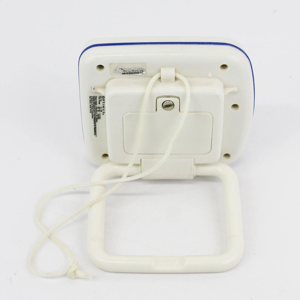 Vtg Rare RadioShack Optimus Model 12-796-AM/FM Water Resistant Portable Radio