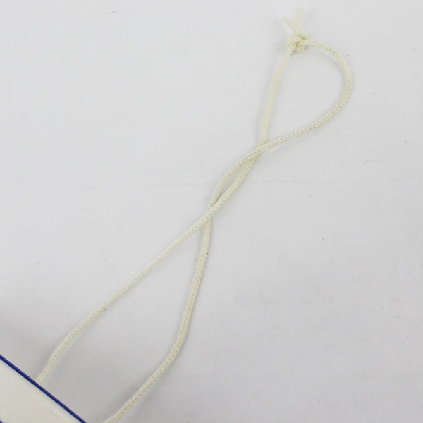 Vtg Rare RadioShack Optimus Model 12-796-AM/FM Water Resistant Portable Radio