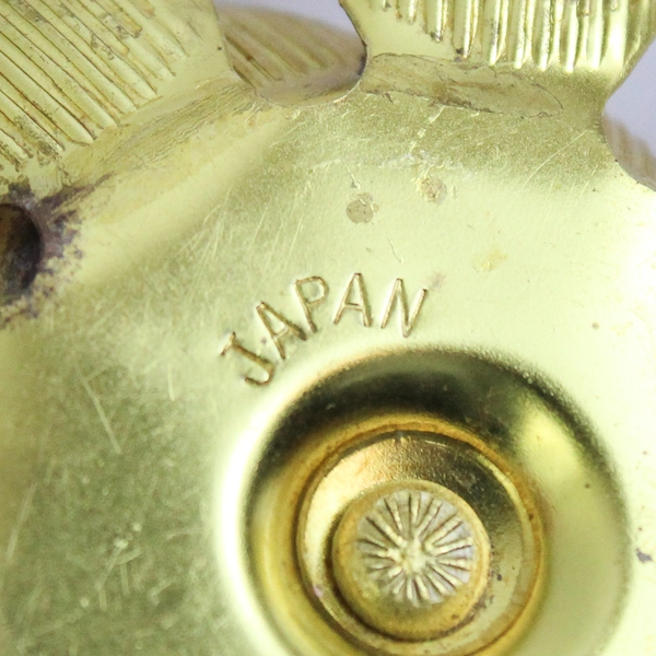 Pair of Vintage Gold Tone Metal Lily Pads Candle Holders, made in Japan