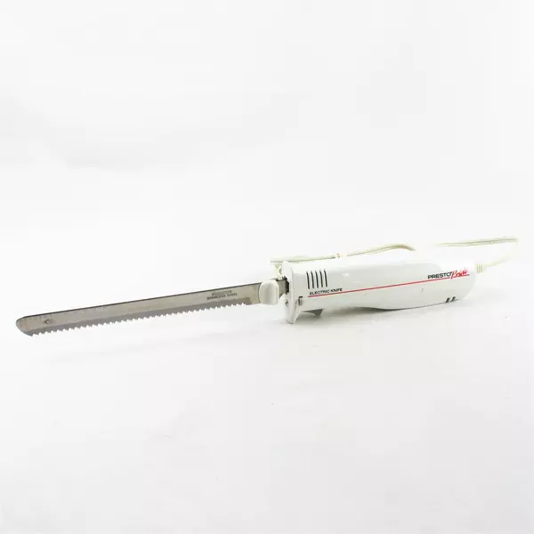 Presto Pride Electric Knife 8" Blade 12" Length