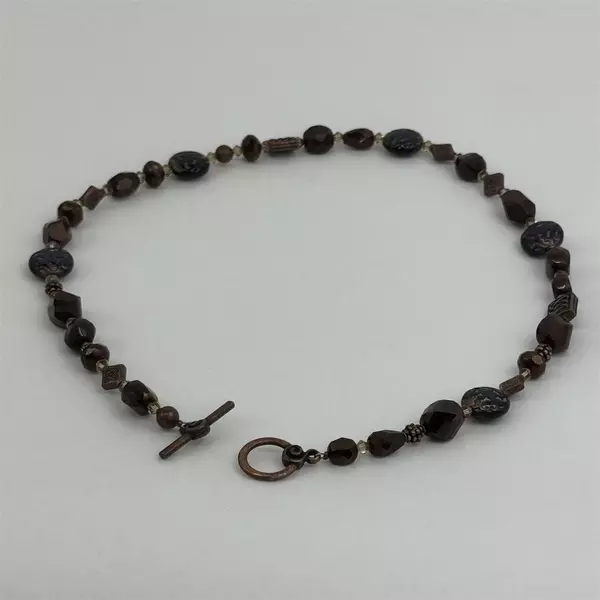 Bronze And Black Metal and Glass Beaded Necklace With Toggle Clasp 19 Inch