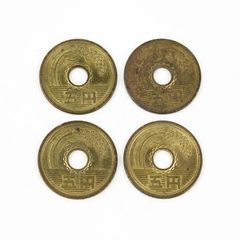 Lot of 4 Japanese 5 Yen Brass Coins Heisei 80s 90s