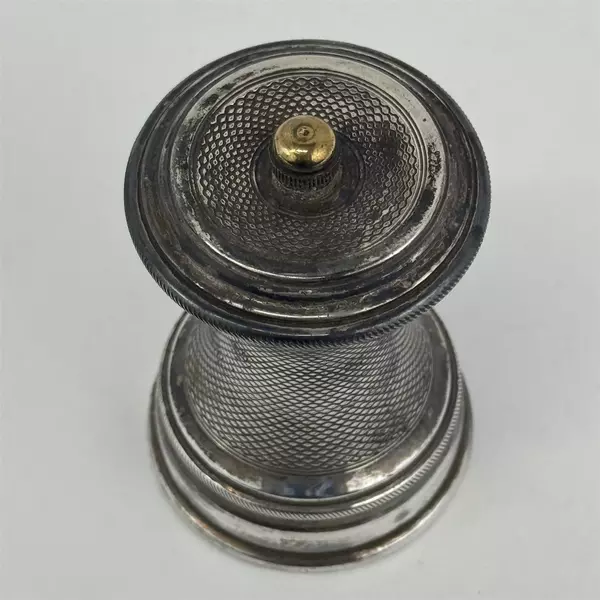 Depose Peugeot SDGD Brevets Silver Plated Pepper Mill