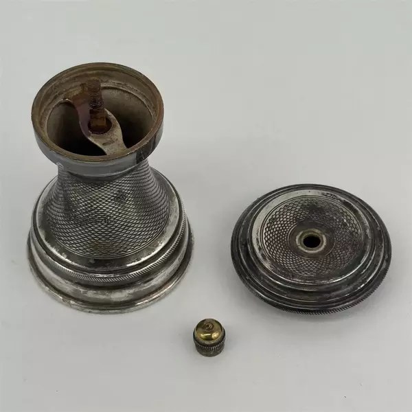 Depose Peugeot SDGD Brevets Silver Plated Pepper Mill