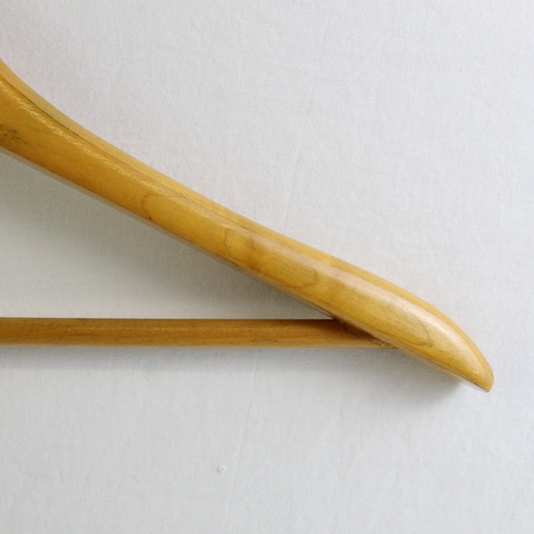 Lot of 5 Unbranded Wooden Hangers