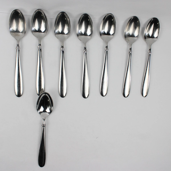 Lot of 8 Cambridge Silver Oval Soup Spoons CBS88 Pattern 18/10 SS 8" Very Rare