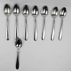Lot of 8 Cambridge Silver Oval Soup Spoons CBS88 Pattern 18/10 SS 8" Very Rare