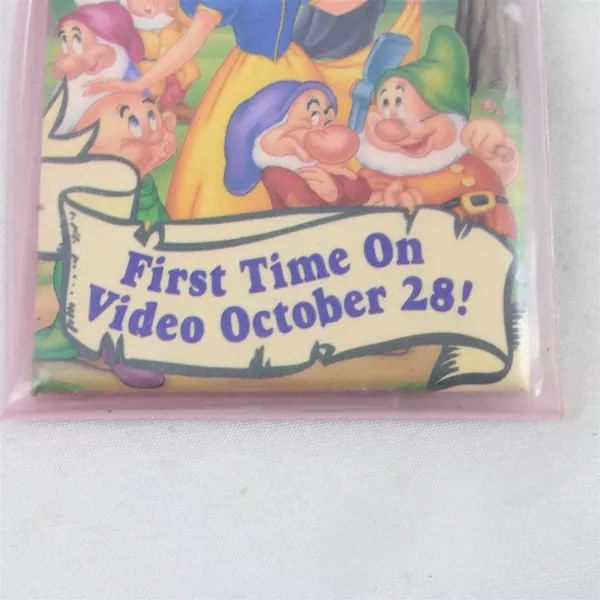 Vintage Disney Snow White & the Seven Dwarfs 'First Time on Video' Pinback 3.25"