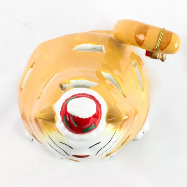 Scott's Collectables Christmas Kitty Ceramic Candle Holder Hand-Painted 6.75"