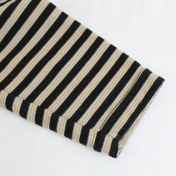 Oleg Cassini Black and Beige Striped Long-Sleeve Turtleneck Top Women's Small