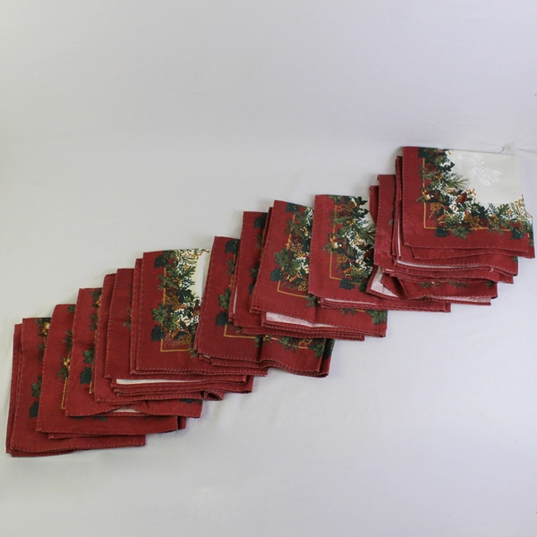 Set of 14 Vintage Christmas Cloth 19" Square Napkins DIY Upcycling FLAWED