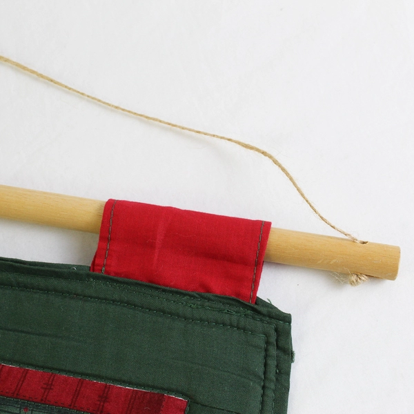 Handmade 'Tis The Season Leslie Beck Folk Art Santa Fabric Wall Hanging