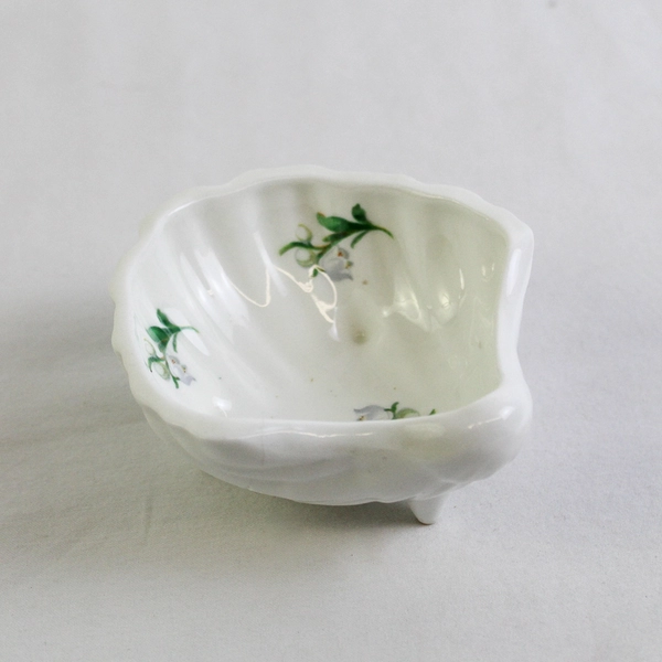 Vintage Staffordshire Jean Vert Bone China Clam Shell Trinket Dish Floral