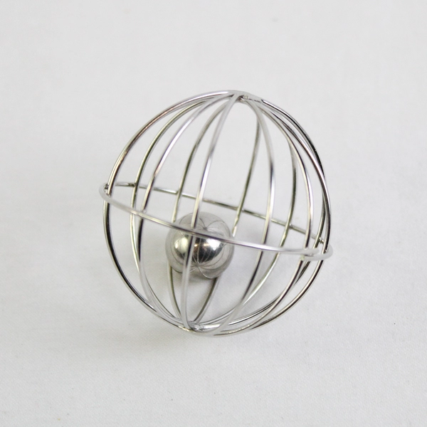 Lot of 5 Unbranded Heavy Duty Metal Kitchen Whisks Various Sizes