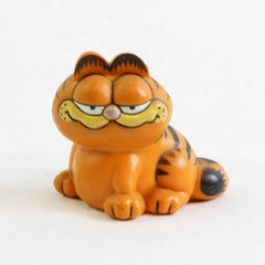 Vintage United Feature Syndicate Garfield 2" PVC Figurine 1978