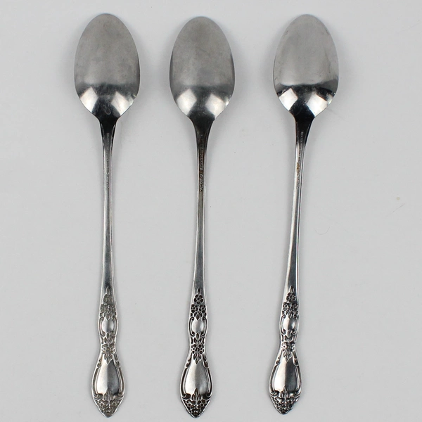 Lot of 3 Oneida Silver Wm A Rogers Deluxe Huntington Pattern Iced Tea Spoons