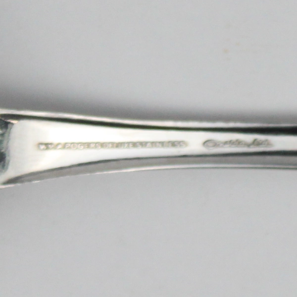 Lot of 3 Oneida Silver Wm A Rogers Deluxe Huntington Pattern Serving Utensils