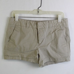 Gap Beige Flat-Front Khaki Shorts Women's Size 4