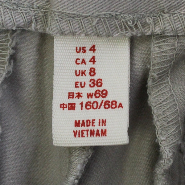 Gap Beige Flat-Front Khaki Shorts Women's Size 4