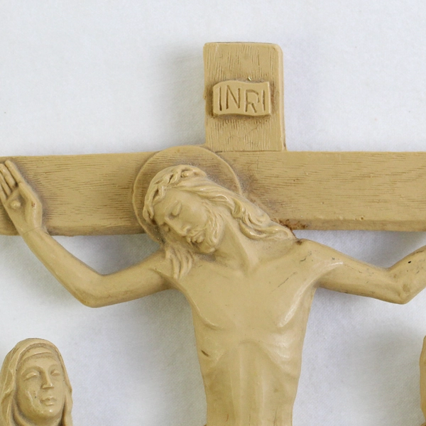  Vintage Crucifix Plaque INRI Jesus on the Cross Mary and St. John Beige Resin